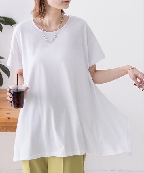 ad thie(アドティエ)の「チュニック丈 イレギュラーヘムTシャツ(Tシャツ/カットソー・レディース・スモークピンク/オフホワイト/パープル/ネイビー/ベージュ/ダークブラウン/杢グレー/ブラック・FREE/LL)」の15枚目の写真