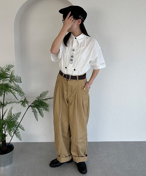 kutir（クティール）の「チロリアンシャツ（シャツ/ブラウス・レディース・オフホワイト/カーキ/サックスブルー/ベージュ・FREE）」の8枚目の写真