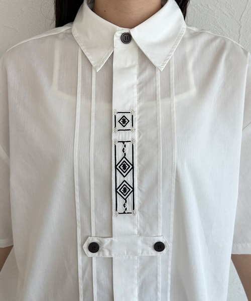 kutir（クティール）の「チロリアンシャツ（シャツ/ブラウス・レディース・オフホワイト/カーキ/サックスブルー/ベージュ・FREE）」の19枚目の写真