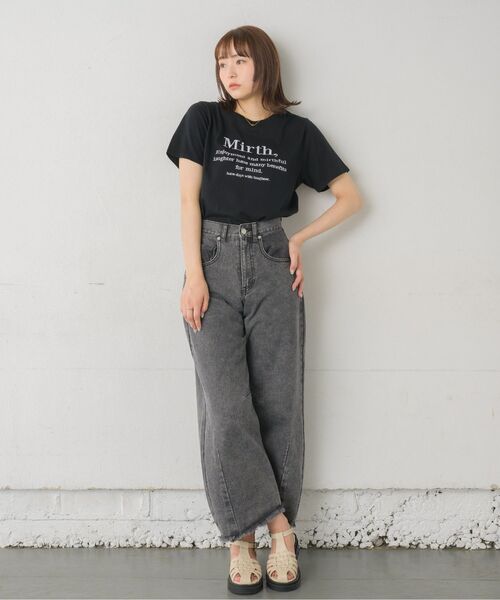 RETRO GIRL（レトロガール）の「カーブデニムPT（デニムパンツ・レディース・ブラック/ブルー系その他5/ライトブルー・MEDIUM/LARGE）」の8枚目の写真