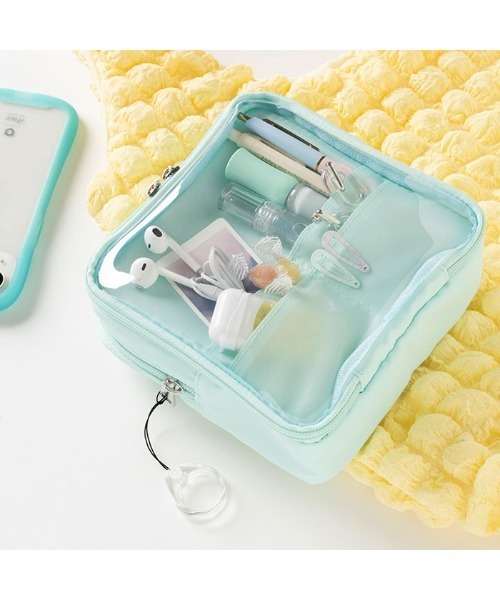 Hamee（ハミィ）の「Melia キルティング ガジェット アクスタ ポーチ (L)（ポーチ・レディース・ミント/ブルー/アイボリー/パープル・L size）」の2枚目の写真