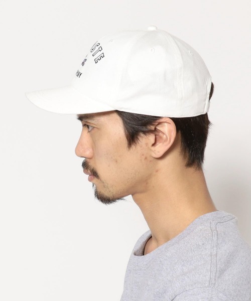 LACOSTE(ラコステ)の「LACOSTE/ラコステ/arch logo 6panel twill cap/アーチロゴ6パネルツイルキャップ(キャップ・メンズ・ホワイト/ブラック/ベージュ・FREE)」の6枚目の写真