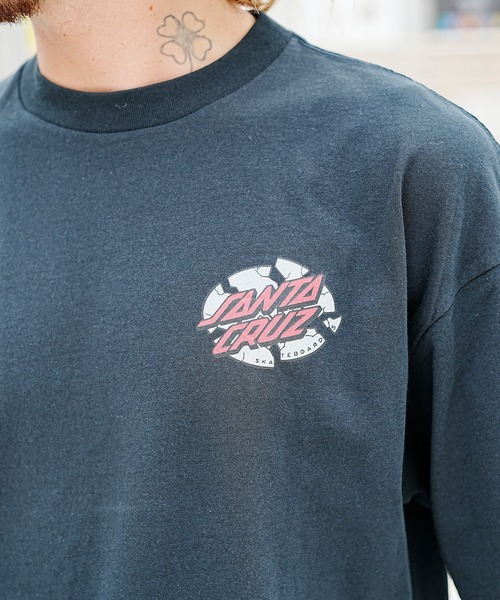 SANTA CRUZ(サンタクルーズ)の「【ムラサキスポーツ限定】SANTACRUZ/サンタクルーズ ロンT/長袖 バックプリント 502233401(Tシャツ/カットソー・メンズ・ホワイト/ブラック・XL/L/M)」の13枚目の写真
