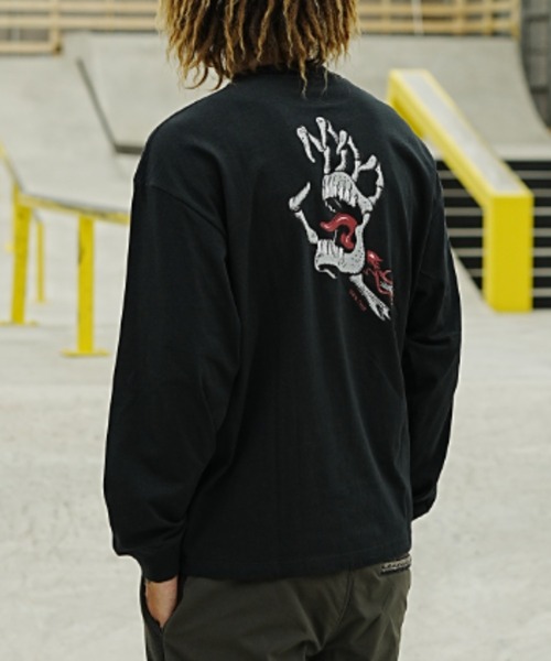 SANTA CRUZ(サンタクルーズ)の「【ムラサキスポーツ限定】SANTACRUZ/サンタクルーズ ロンT/長袖 バックプリント 502233401(Tシャツ/カットソー・メンズ・ホワイト/ブラック・XL/L/M)」の7枚目の写真