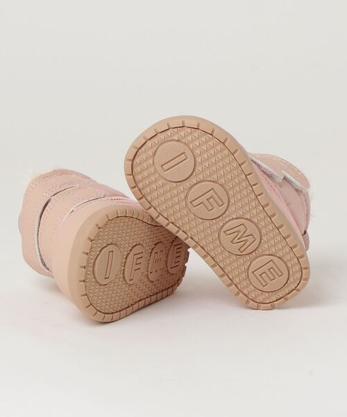 IFME（イフミー）の「BABY｜ifme nature 星柄中綿ダウンブーツ[撥水仕様]（ブーツ・キッズ・ベージュ/ピンク/グレー・14.5cm/12.5cm/13.5cm/15.0cm/14.0cm/13.0cm/12.0cm）」の5枚目の写真