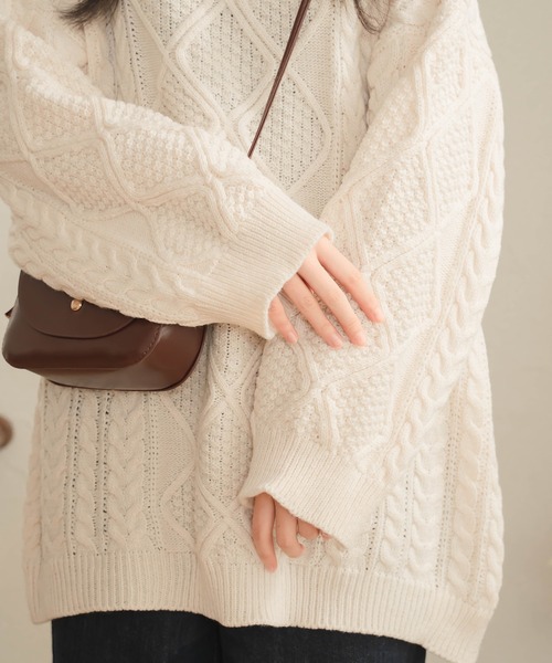 Cham.（チャム）の「オーバーサイズニット（ニット/セーター・レディース・ベージュ・F）」の8枚目の写真