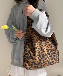 ヒョウ柄トートバッグ