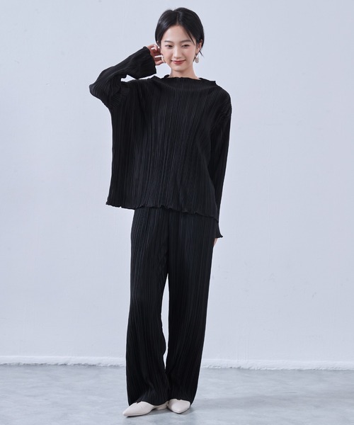 On One's Own（オンワンズオン）の「On One's Own プリーツ加工・カットソーワイドパンツ・セットアップ商品・アップサイクル・イージーパンツ（その他パンツ・レディース・ブラック/ネイビー/オリーブ・FREE）」の7枚目の写真