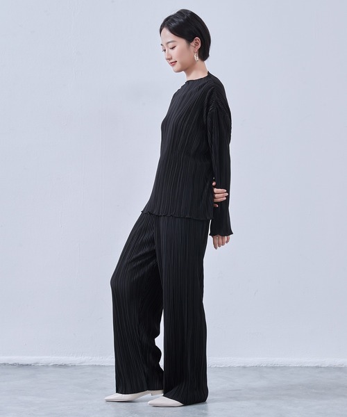 On One's Own（オンワンズオン）の「On One's Own プリーツ加工・カットソーワイドパンツ・セットアップ商品・アップサイクル・イージーパンツ（その他パンツ・レディース・ブラック/ネイビー/オリーブ・FREE）」の11枚目の写真