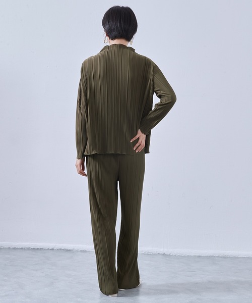On One's Own（オンワンズオン）の「On One's Own プリーツ加工・カットソーワイドパンツ・セットアップ商品・アップサイクル・イージーパンツ（その他パンツ・レディース・ブラック/ネイビー/オリーブ・FREE）」の17枚目の写真