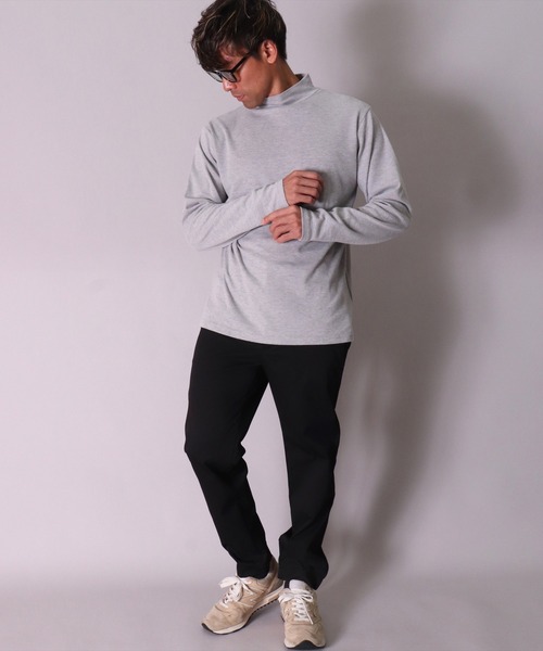 BAYBLO(ベイブロ)の「(MI)【ユニセックス】ブラッシュド スムース モックネック 長袖 Tシャツ(Tシャツ/カットソー・メンズ・ブラック/杢グレー/チャコールグレー×ブラック/アイボリー・LARGE/X-LARGE/MEDIUM)」の21枚目の写真