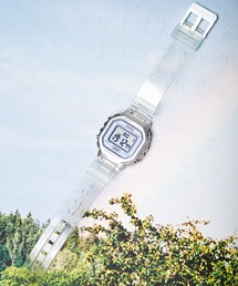 79044607b_b_09_215.jpg
