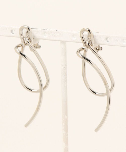 natural couture（ナチュラルクチュール）の「イヤリング（イヤリング・レディース・シルバー/ゴールド・FREE）」の3枚目の写真