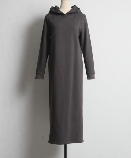 セール】【ZOZO限定】立体フラワーレース付き裏毛パーカーワンピース