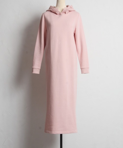 ZOZO限定】立体フラワーレース付き裏毛パーカーワンピース（ワンピース