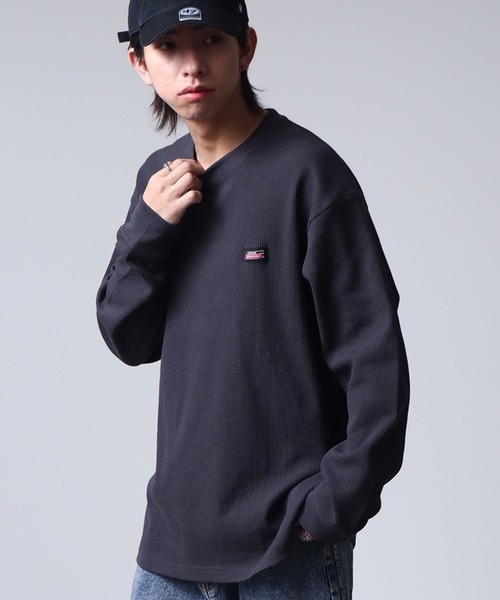 新品♦♦❄ディキーズ❄♦ワッフル　ワンポイント　トレーナー♦３Ｌサイズ Dickies（ディッキーズ）の「【GENUINE DICKIES/ジェニュイン