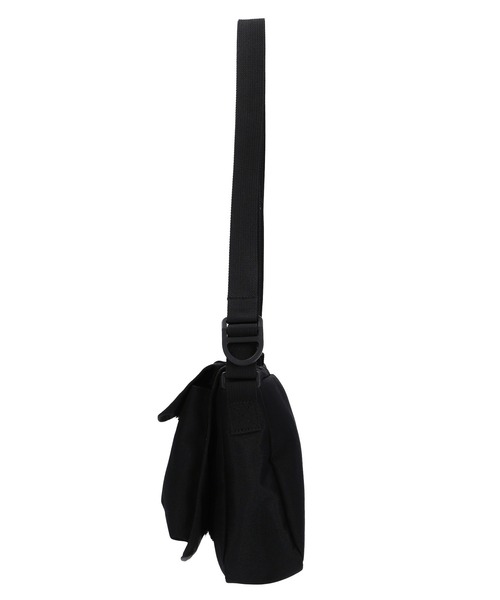 X-girl(エックスガール)の「MULTI POCKET SHOULDER BAG(ショルダーバッグ・レディース・カーキ/ブラック・ONE SIZE)」の4枚目の写真