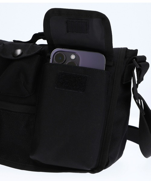 X-girl(エックスガール)の「MULTI POCKET SHOULDER BAG(ショルダーバッグ・レディース・カーキ/ブラック・ONE SIZE)」の7枚目の写真