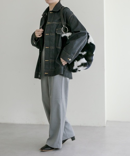 teresa cambi（テレサ・カンビ）の「【TERESA CAMBI】ear別注/迷彩柄ワンハンドルバッグ（ショルダーバッグ・レディース・ネイビー・FREE）」の5枚目の写真