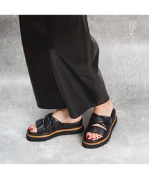 Luca Grossi（ルーカグロッシ）の「クロスパフィーサンダル/LUCA K349S