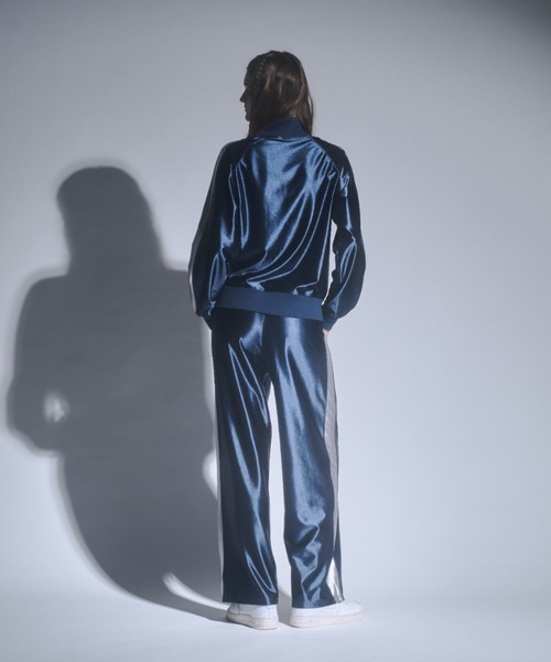 GAB GAB（ガブガブ）の「ライン入りジャージTOPS（ジャージ・レディース・ネイビー/グリーン・FREE）」の16枚目の写真