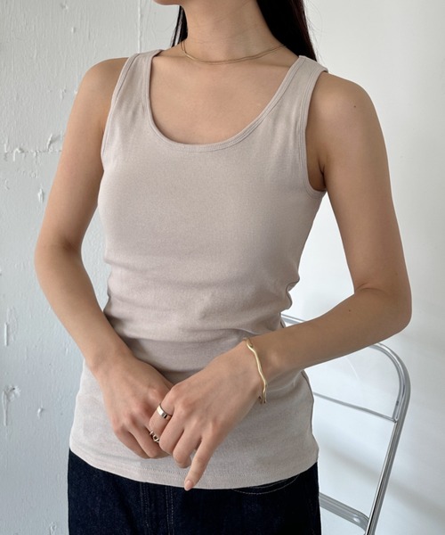CLEA(クレア)の「【綿100%/抗菌/防臭】 カップ付き クルーネック タンクトップ/ノースリーブインナー(タンクトップ・レディース・モカ/グレー/ブラック/ホワイト・M)」の12枚目の写真