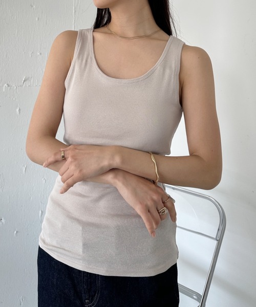 CLEA(クレア)の「【綿100%/抗菌/防臭】 カップ付き クルーネック タンクトップ/ノースリーブインナー(タンクトップ・レディース・モカ/グレー/ブラック/ホワイト・M)」の13枚目の写真