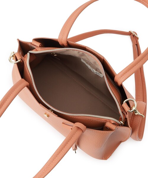 SHOO・LA・RUE(シューラルー)の「◆【軽量/2WAY/通勤】きちんと派の ふわっと軽いトートバッグ(ハンドバッグ・レディース・ベージュ系4/グレー/ブラック/ライトオレンジ系・00)」の7枚目の写真