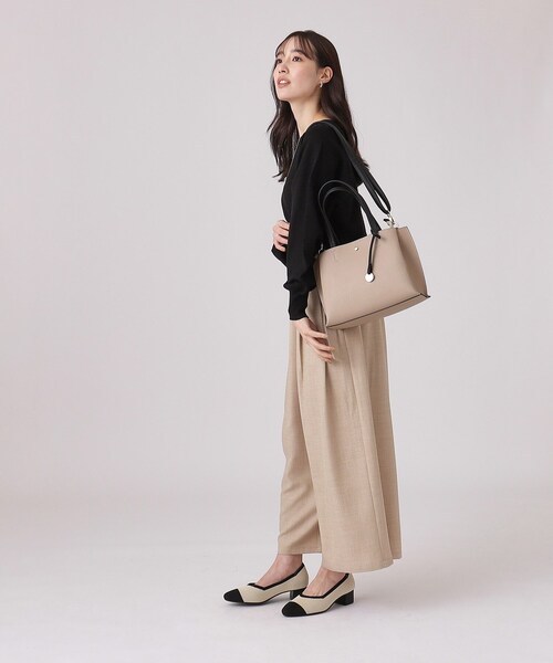 SHOO・LA・RUE(シューラルー)の「◆【軽量/2WAY/通勤】きちんと派の ふわっと軽いトートバッグ(ハンドバッグ・レディース・ベージュ系4/グレー/ブラック/ライトオレンジ系・00)」の13枚目の写真