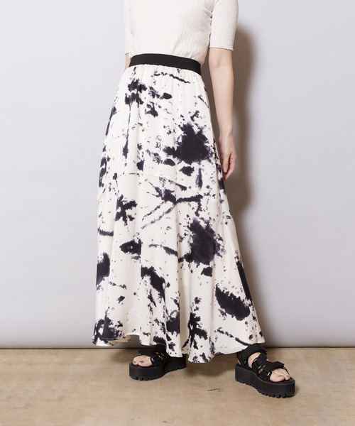 OSMOSIS（オズモーシス）の「セミマーメイドスカート（スカート・レディース・ホワイト/ブラック・ONE SIZE）」の10枚目の写真