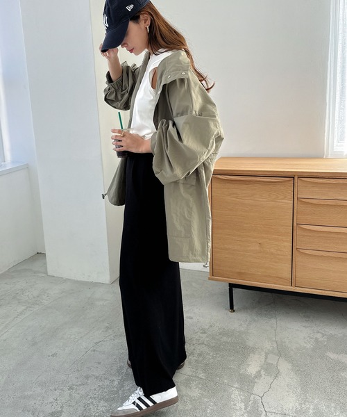 andme（アンドミー）の「ヘビーナイロンスタンドカラーマウンテンパーカー（その他アウター・レディース・ライトカーキ/ベージュ/ブラック・M）」の18枚目の写真