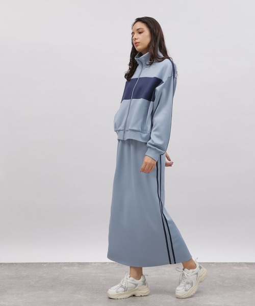 LAKOLE(ラコレ)の「トラックタイトスカート / 103848(スカート・レディース・ライトグリーン/ブラック/ライトブルー・SMALL/MEDIUM)」の4枚目の写真