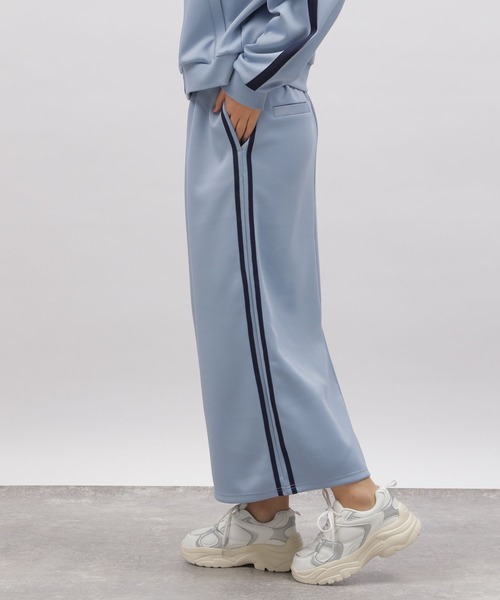 LAKOLE(ラコレ)の「トラックタイトスカート / 103848(スカート・レディース・ライトグリーン/ブラック/ライトブルー・SMALL/MEDIUM)」の7枚目の写真