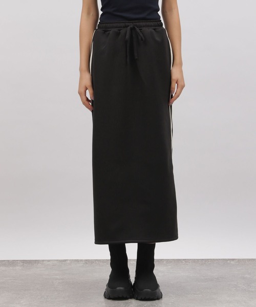 LAKOLE(ラコレ)の「トラックタイトスカート / 103848(スカート・レディース・ライトグリーン/ブラック/ライトブルー・SMALL/MEDIUM)」の9枚目の写真