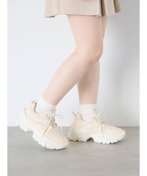 ehka sopo(エヘカソポ)の「ダッドスニーカー(スニーカー・レディース・ベージュ/キナリ/シルバー/グレー・L/M)」の2枚目の写真