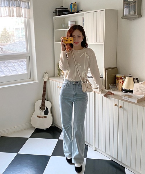 by muni:r（バイ ムニール）の「ラブリーリボンラウンドネックニット（ニット/セーター・レディース・グリーン/ネイビー/グレー/アイボリー・FREE）」の7枚目の写真