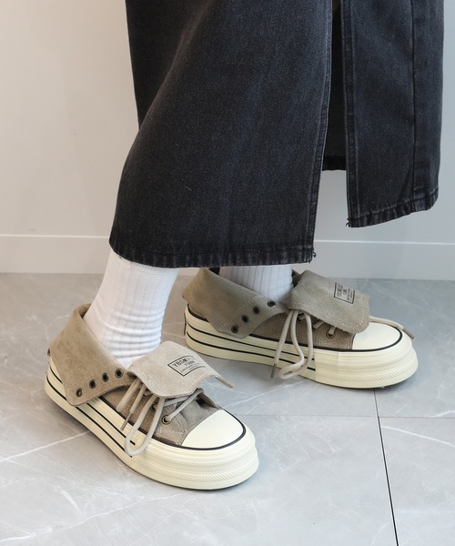shoes365(シューズスリーシックスファイヴ)の「【shoes365】2WAYハイカットキャンバスシューズ(スニーカー・レディース・ベージュ/ブラック/ブラウン・22.5cm/23.5cm/24.5cm/23.0cm/24.0cm/25.0cm)」の21枚目の写真