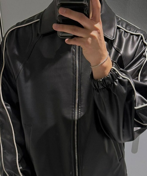 ASCLO（エジュクロ）の「ASCLO  Piping Line Varsity Leather Jacket（ブルゾン・メンズ・ブラック・FREE）」の10枚目の写真