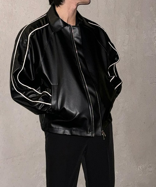 ASCLO（エジュクロ）の「ASCLO  Piping Line Varsity Leather Jacket（ブルゾン・メンズ・ブラック・FREE）」の3枚目の写真