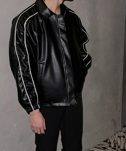 ASCLO（エジュクロ）の「ASCLO  Piping Line Varsity Leather Jacket（ブルゾン・メンズ・ブラック・FREE）」の5枚目の写真