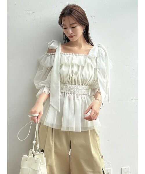 dazzlin（ダズリン）の「チュールリボンペプラム2wayトップス（シャツ/ブラウス・レディース・ブラック/オフホワイト/ブルー/ピンク・FREE）」の8枚目の写真