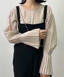袖プリーツブラウス