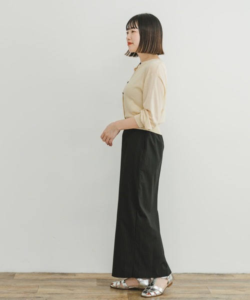 ITEMS URBANRESEARCH（アイテムズ アーバンリサーチ）の「シアークルーネックショートカーディガン（カーディガン/ボレロ・レディース・ブラック/オフホワイト/ブルー・FREE）」の16枚目の写真