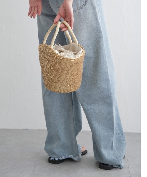 notch.（ノッチ）の「COOCO クーコ スパンコールかごバッグ（かごバッグ・レディース・ブラック/ゴールド・ONESIZE）」の12枚目の写真