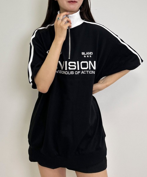 INGNI（イング）の「ハーフZIP袖ラインスポーツロゴチュニック（スウェット・レディース・ブラック/オフホワイト/オートミール・M）」の7枚目の写真