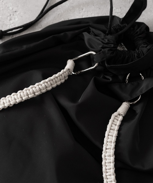 RUUBON（ルーボン）の「【RUUBON】3way carabiner knapsack / スリーウェイカラビナナップサック（バックパック/リュック・メンズ・ブラック・FREE）」の17枚目の写真