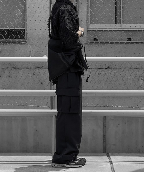 RUUBON（ルーボン）の「【RUUBON】3way carabiner knapsack / スリーウェイカラビナナップサック（バックパック/リュック・メンズ・ブラック・FREE）」の6枚目の写真