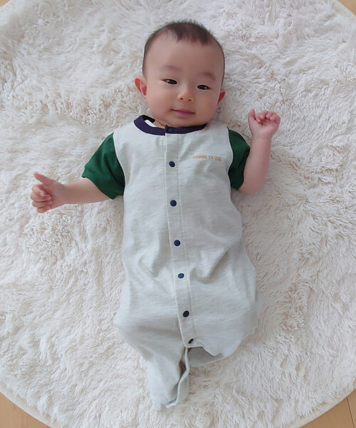 COMME CA ISM（コムサイズム）の「ロゴ おしりパッチ 半袖ツーウェイオール（その他ベビー用品・キッズ・ホワイト/アイボリー/インディゴブルー・60-80cm）」の3枚目の写真