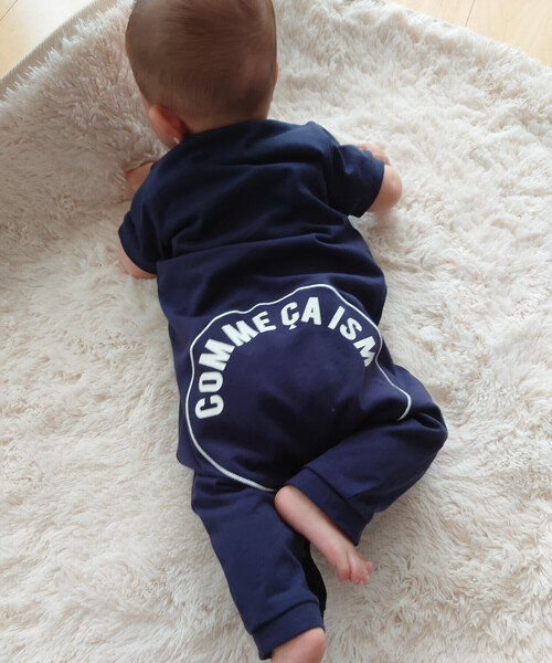 COMME CA ISM（コムサイズム）の「ロゴ おしりパッチ 半袖ツーウェイオール（その他ベビー用品・キッズ・ホワイト/アイボリー/インディゴブルー・60-80cm）」の5枚目の写真