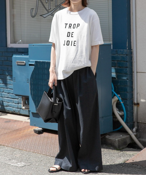 FORK&SPOON（フォークアンドスプーン）の「FORK&SPOON　フロッキーロゴプリントTシャツ（Tシャツ/カットソー・レディース・オフホワイト/チャコールグレー・1）」の9枚目の写真